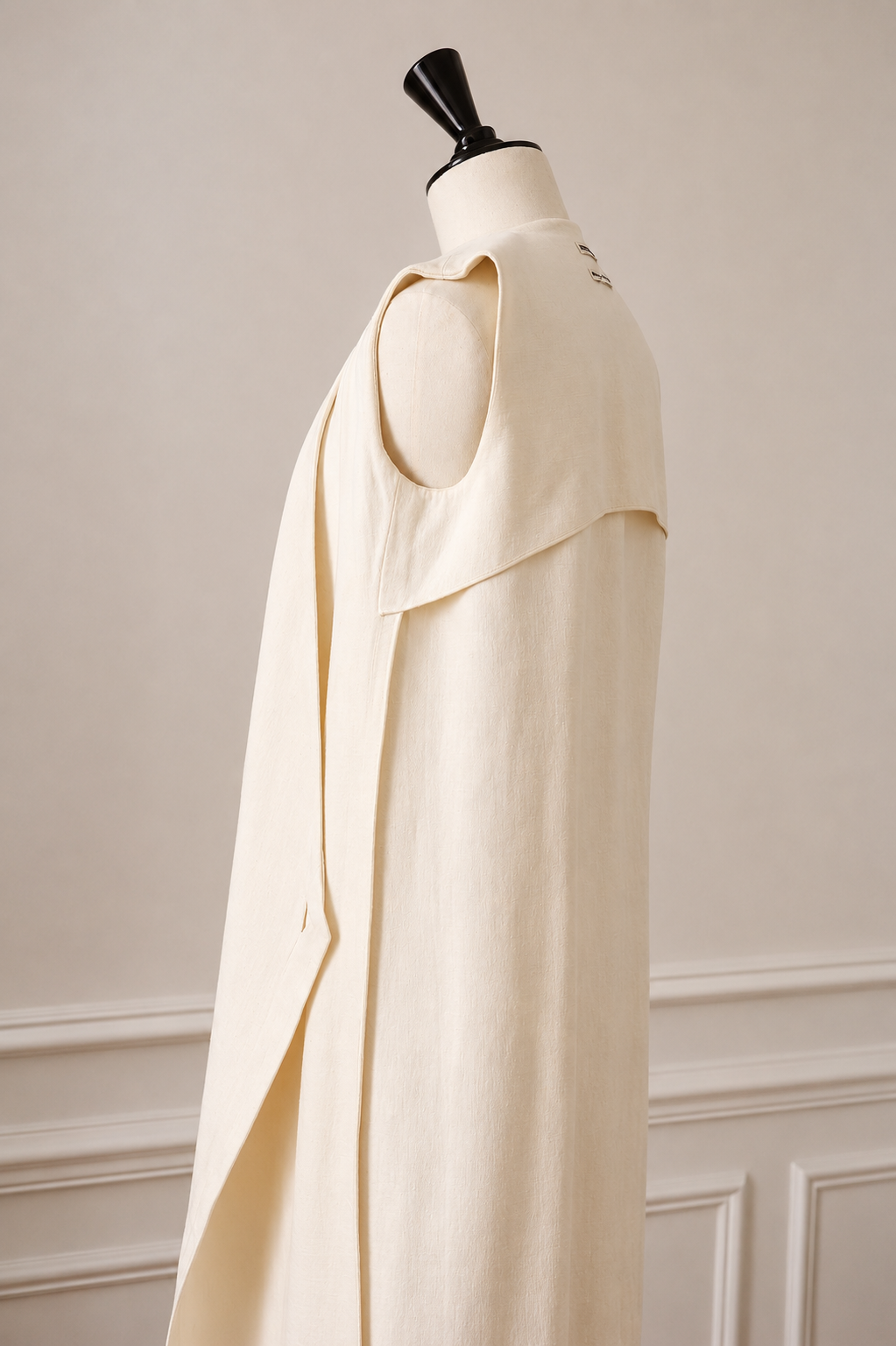 Hermès Vintage 1997-2003 Linen Wrap Dress Size 34 with Leather Tie