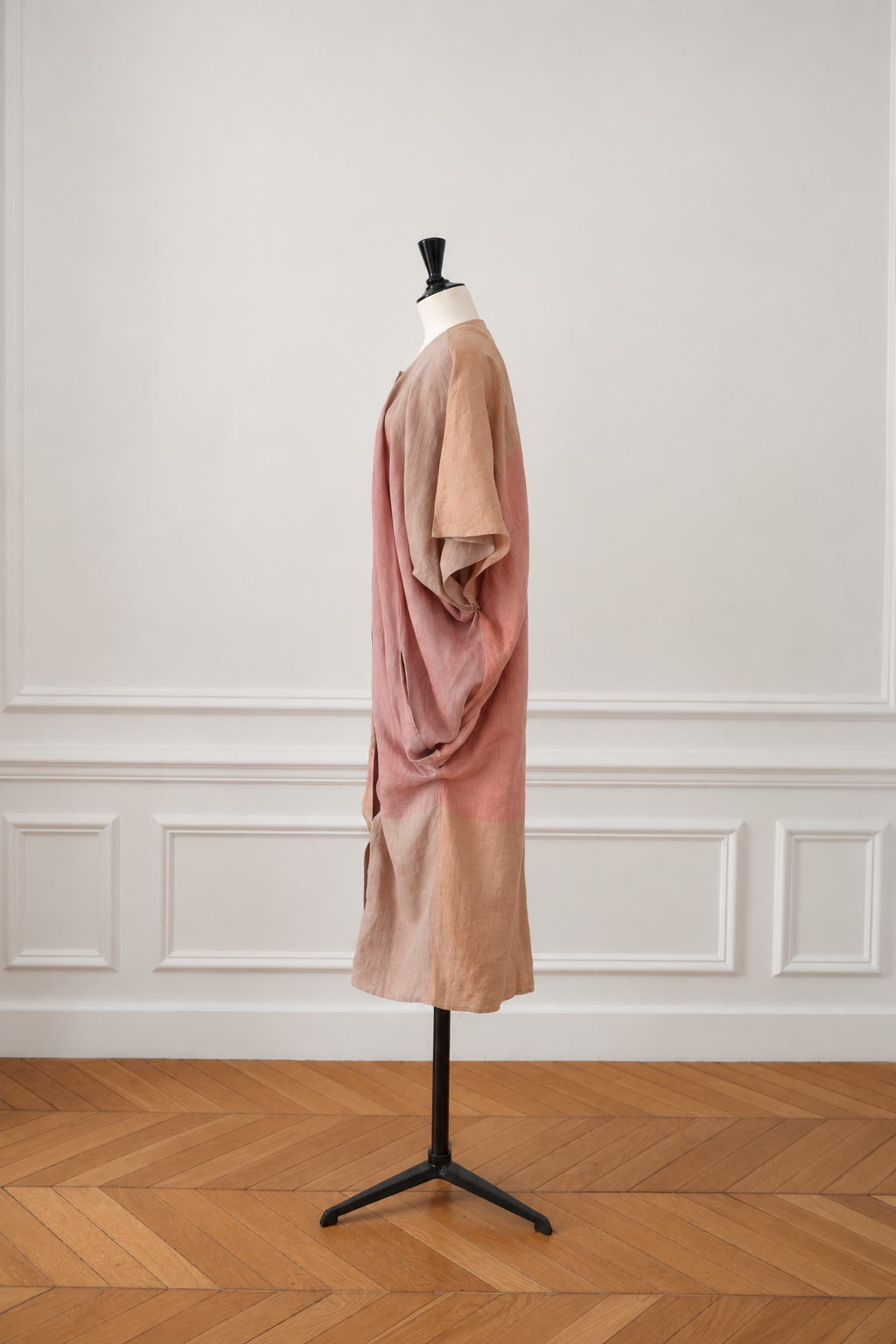 Anne Marie Beretta Women's Linen Kaftan with Button Closure, 1980s