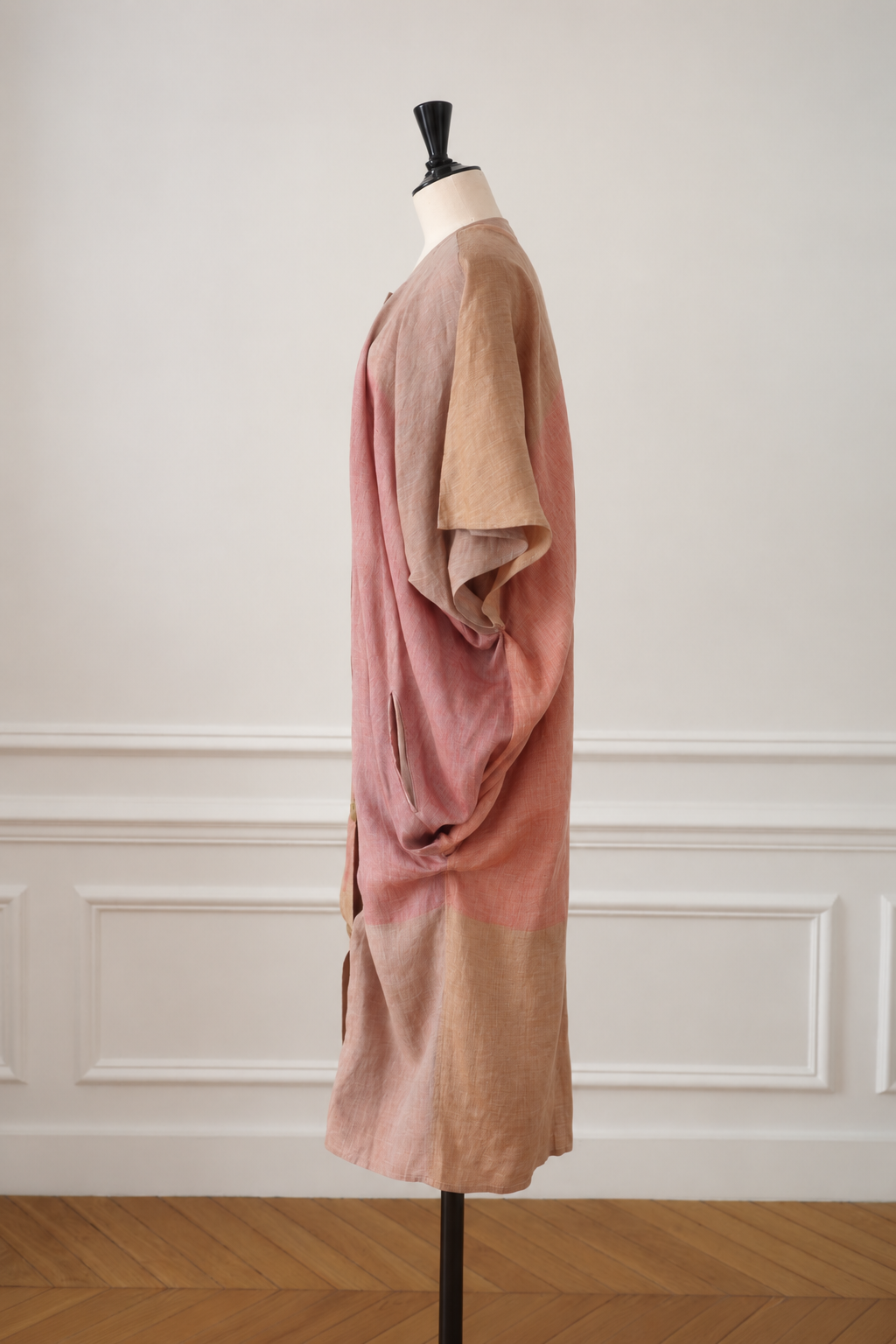 Anne Marie Beretta Women's Linen Kaftan with Button Closure, 1980s